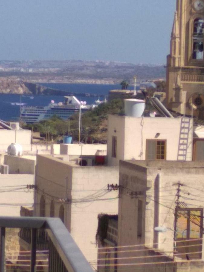 Paradise Għajnsielem Esterno foto